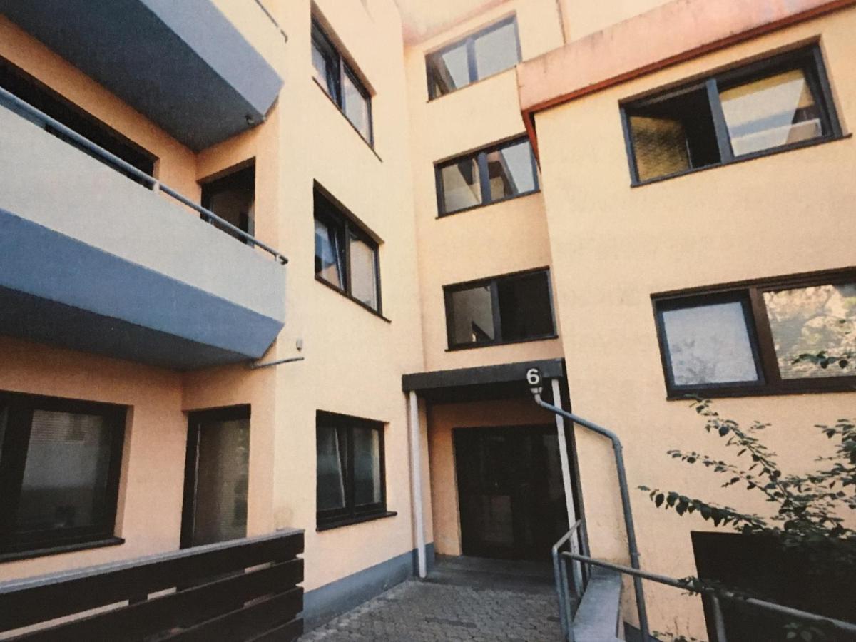 Zwei Zimmer Appartment Mit Balkon Und Stellplatz Voll Moebliert Trier Eksteriør billede