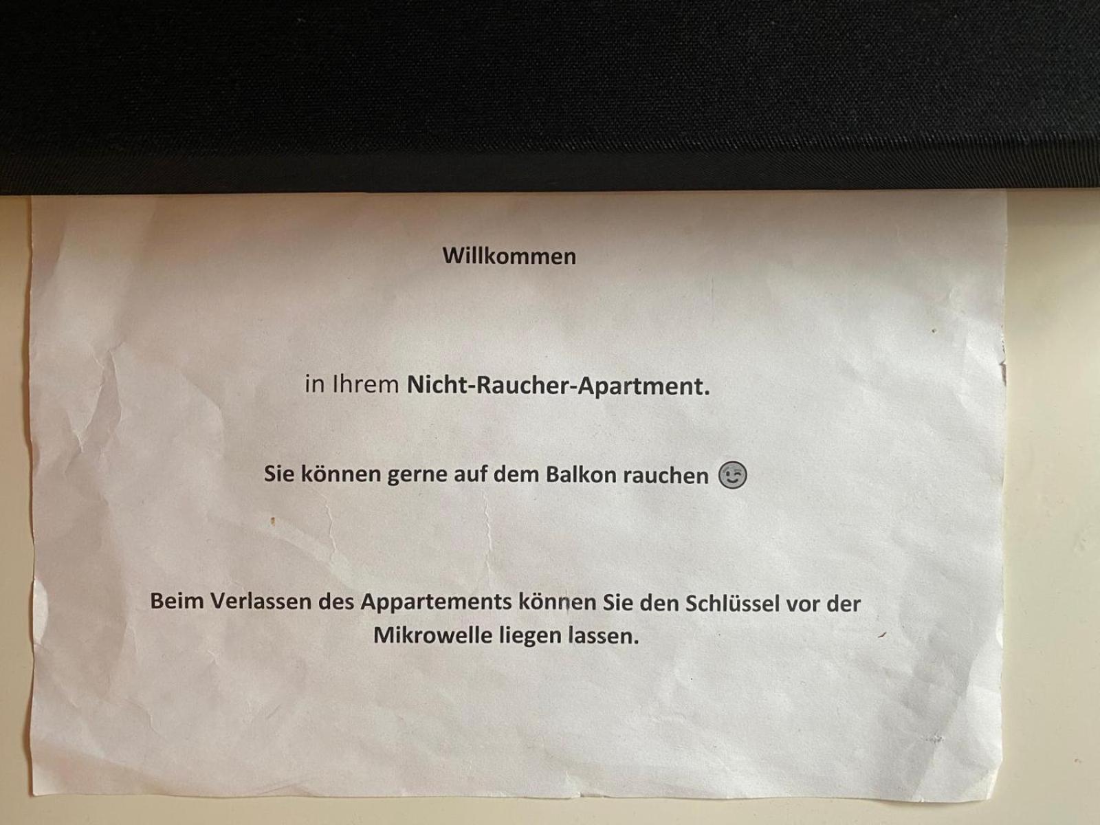 Zwei Zimmer Appartment Mit Balkon Und Stellplatz Voll Moebliert Trier Eksteriør billede